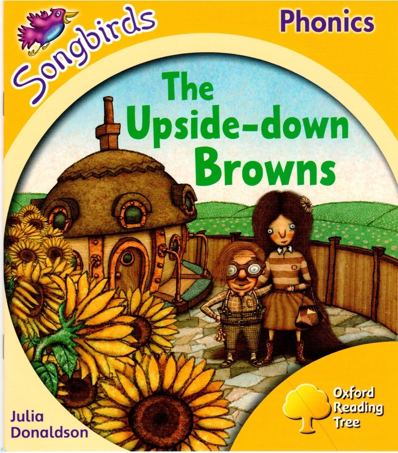 دانلود کتاب The Upside-Down Brown (Oxford Reading Tree Songbirds Phonics: Level 5) (نسخه PDF)