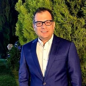 تلفن و آدرس مطب دکتر پارسا رستمی در تهران
