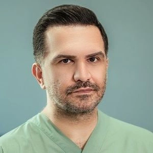تلفن و آدرس مطب دکتر احسان نائینی در تهران