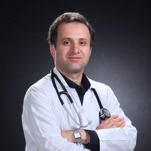 تلفن و آدرس مطب دکتر شهرام مظاهری تهرانی در شاهین شهر (تخصص قلب و عروق)