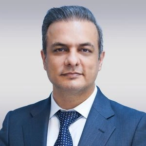 تلفن و آدرس مطب دکتر مهدی آرمانی فر در شیراز (تخصص پوست، مو و زیبایی)
