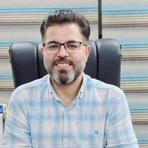 تلفن و آدرس مطب دکتر عظیم دارایی فاضلی در خرم آباد (روانشناسی)
