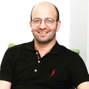 تلفن و آدرس مطب دکتر حسن محمدی در تهران (تخصص جراحی مغز و اعصاب)