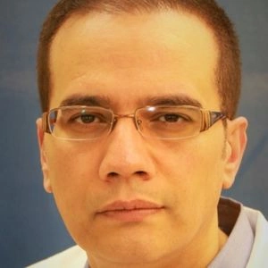 تلفن و آدرس مطب دکتر پیمان دبیر مقدم در تهران (تخصص گوش و حلق و بینی)