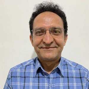 تلفن و آدرس مطب دکتر محمدتقی نائینی در بندرعباس (تخصص چشم پزشکی)