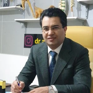 تلفن و آدرس دکتر علی حقیقت در شیراز (فلوشیپ جراحی دیسک و ستون فقرات)