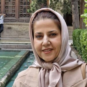 تلفن و آدرس مطب دکتر فریبا رایگان در کاشان (تخصص قلب و عروق)