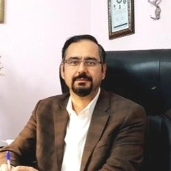 تلفن و آدرس مطب دکتر نورالله اشراقی در قم (تخصص جراحی مغز و اعصاب)