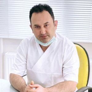 تلفن و آدرس مطب دکتر فربود وطن پرست در اردبیل (پزشک دندانپزشک)