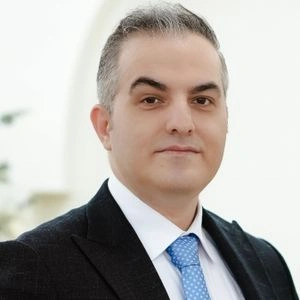 تلفن و آدرس دکتر حامد سرآبادانی در تهران (پزشک دندانپزشک)
