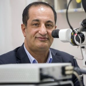 تلفن و آدرس مطب دکتر حمید آریایی تبار در کرمانشاه (تخصص چشم پزشکی)