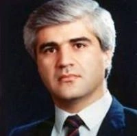 تلفن و آدرس دکتر اسداله کت باب در شیراز (فلوشیپ قرنیه و خارج چشمی)