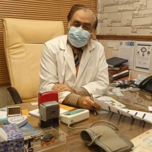 تلفن و آدرس مطب دکتر امیرعلی نادری در کرج (تخصص داخلی)