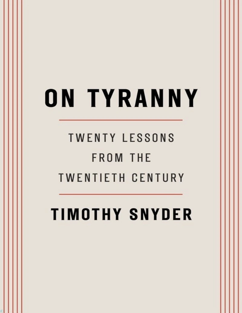 کتاب درباره استبداد (PDF + خلاصه صوتی) On Tyranny
