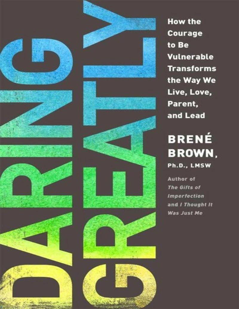 کتاب Daring Greatly (PDF + خلاصه صوتی) Daring Greatly