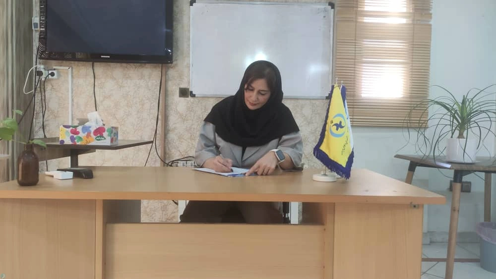 دکتر سیده فاطمه خادم تاسندهی