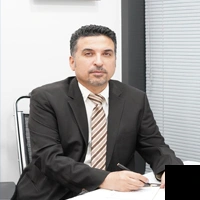 تلفن و آدرس دکتر حسین احمدی در تهران (پوست، مو و زیبایی)