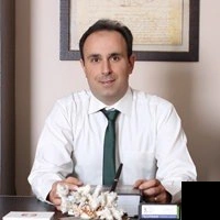 تلفن و آدرس دکتر سید علی هاشمی در تهران (پوست، مو و زیبایی)