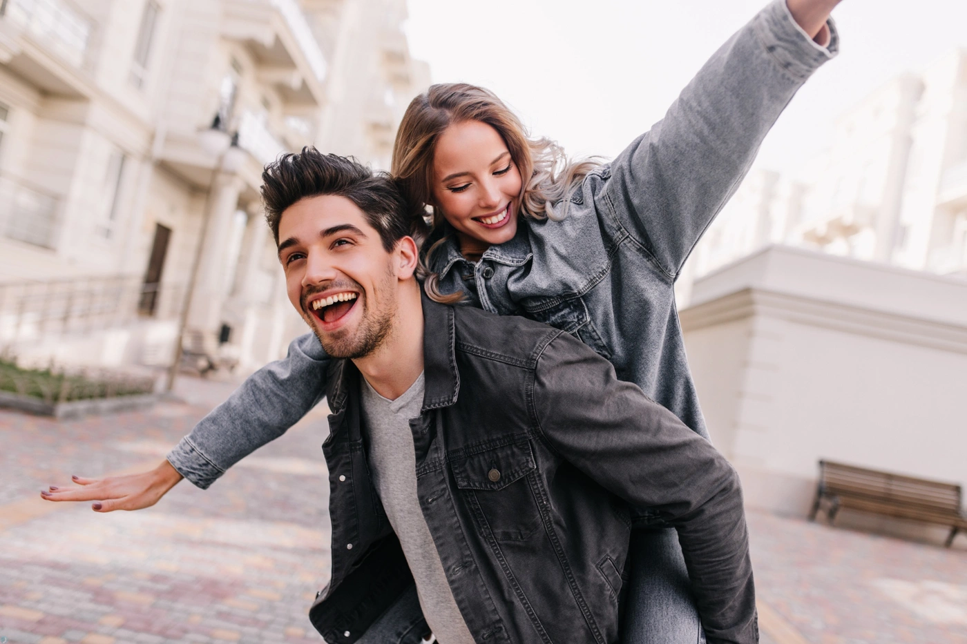 7 راه ساده برای حفظ شور و صمیمیت در زندگی مشترک