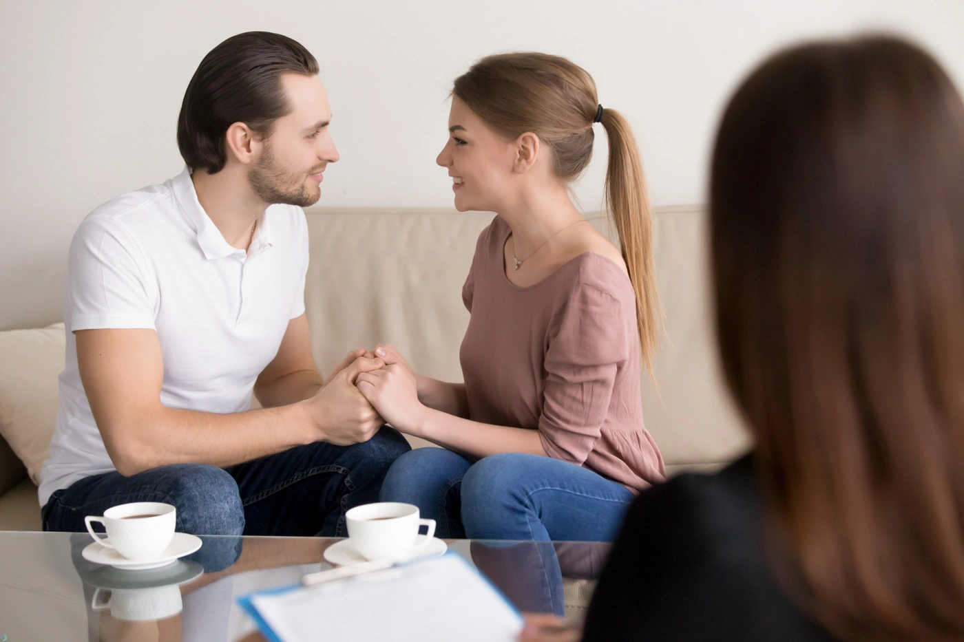 چگونه بهترین روانشناس زوج در اصفهان را پیدا کنیم؟