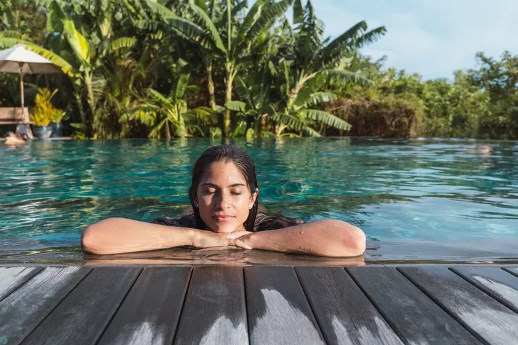 26 نقل قول قدرتمند که به شما یاد می‌دهد رها کنید و زندگی را دوباره شروع کنید