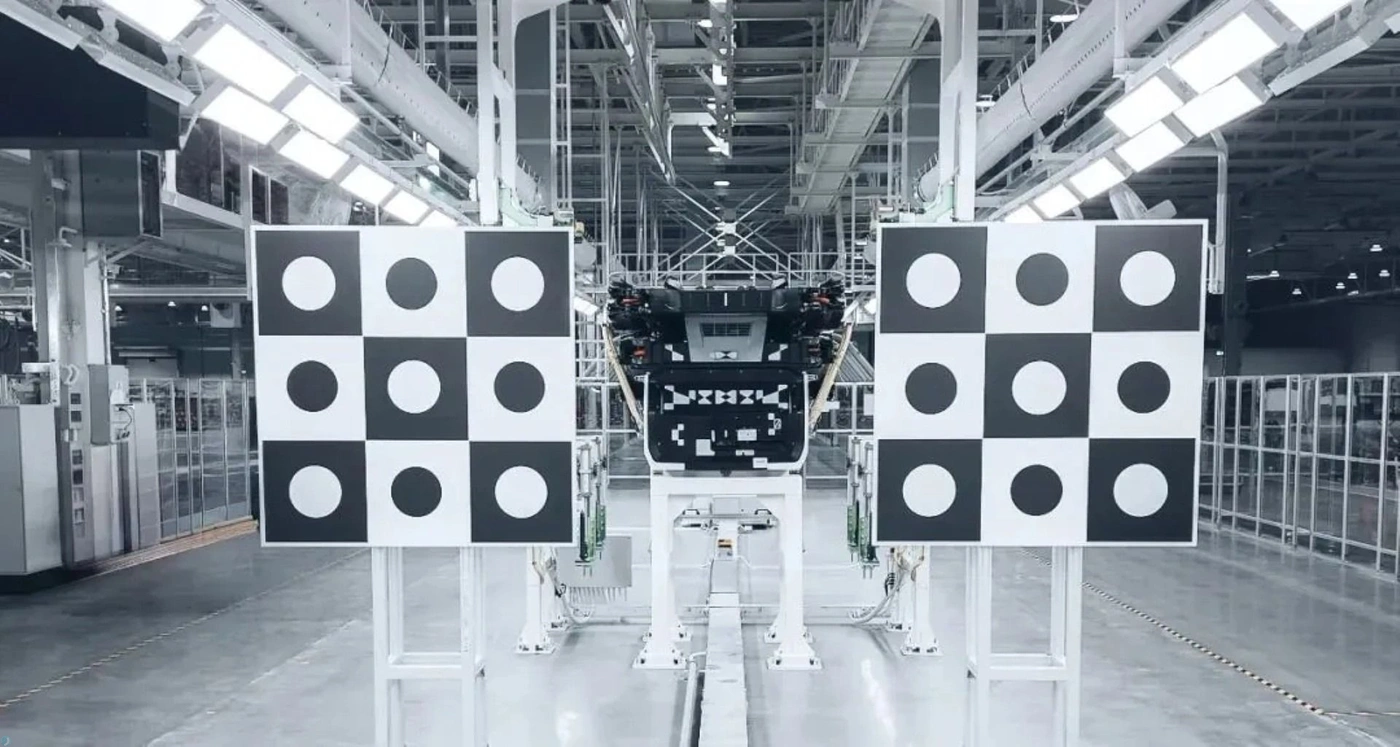 خط تولید خودرو پرنده ایکسپنگ