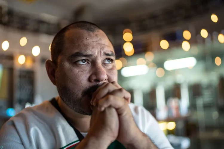 آیا پرش صورت نشانه استرس است؟