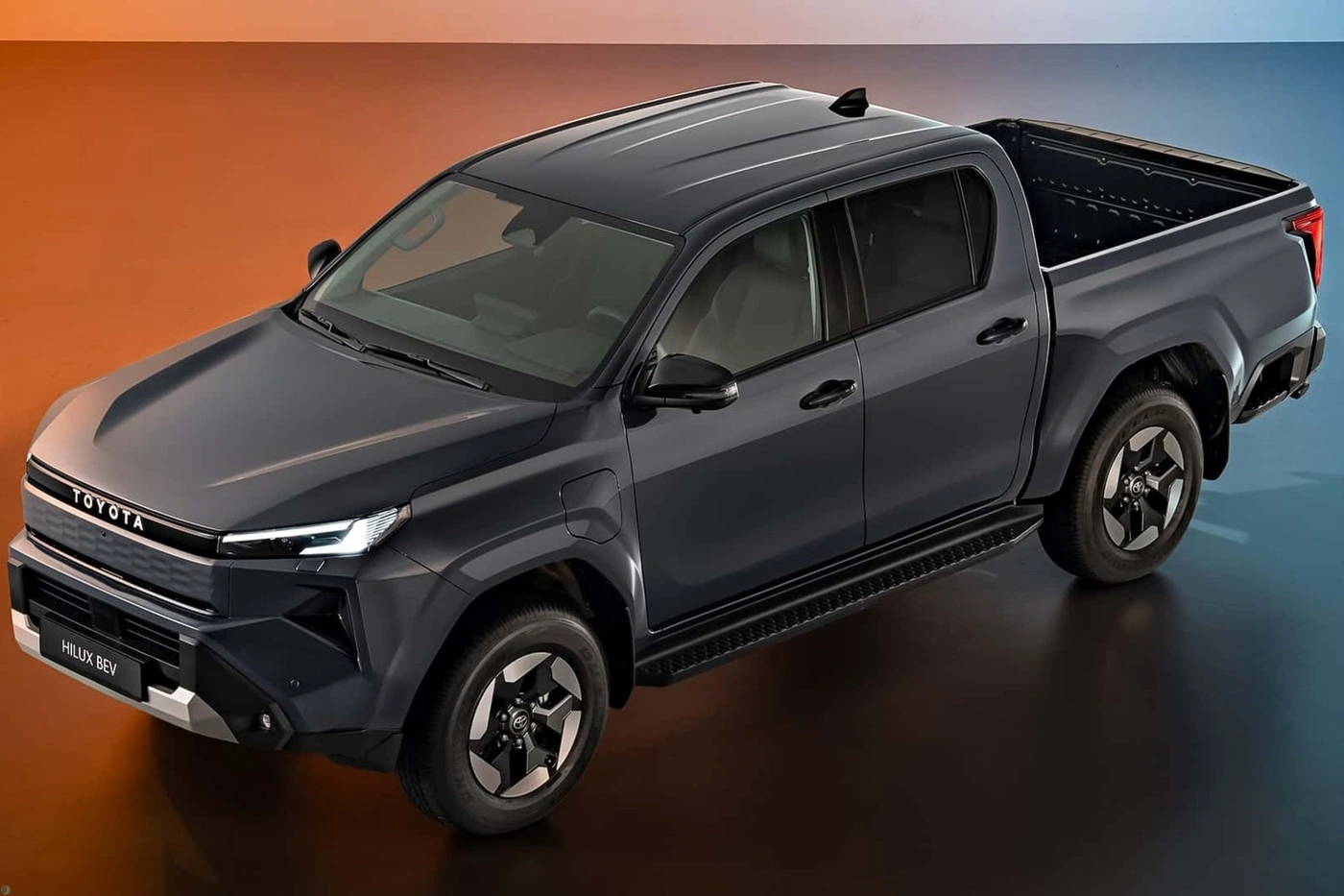 هایلوکس 2026 رونمایی شد؛ پیکاپ انقلابی تویوتا با تغییرات بزرگ