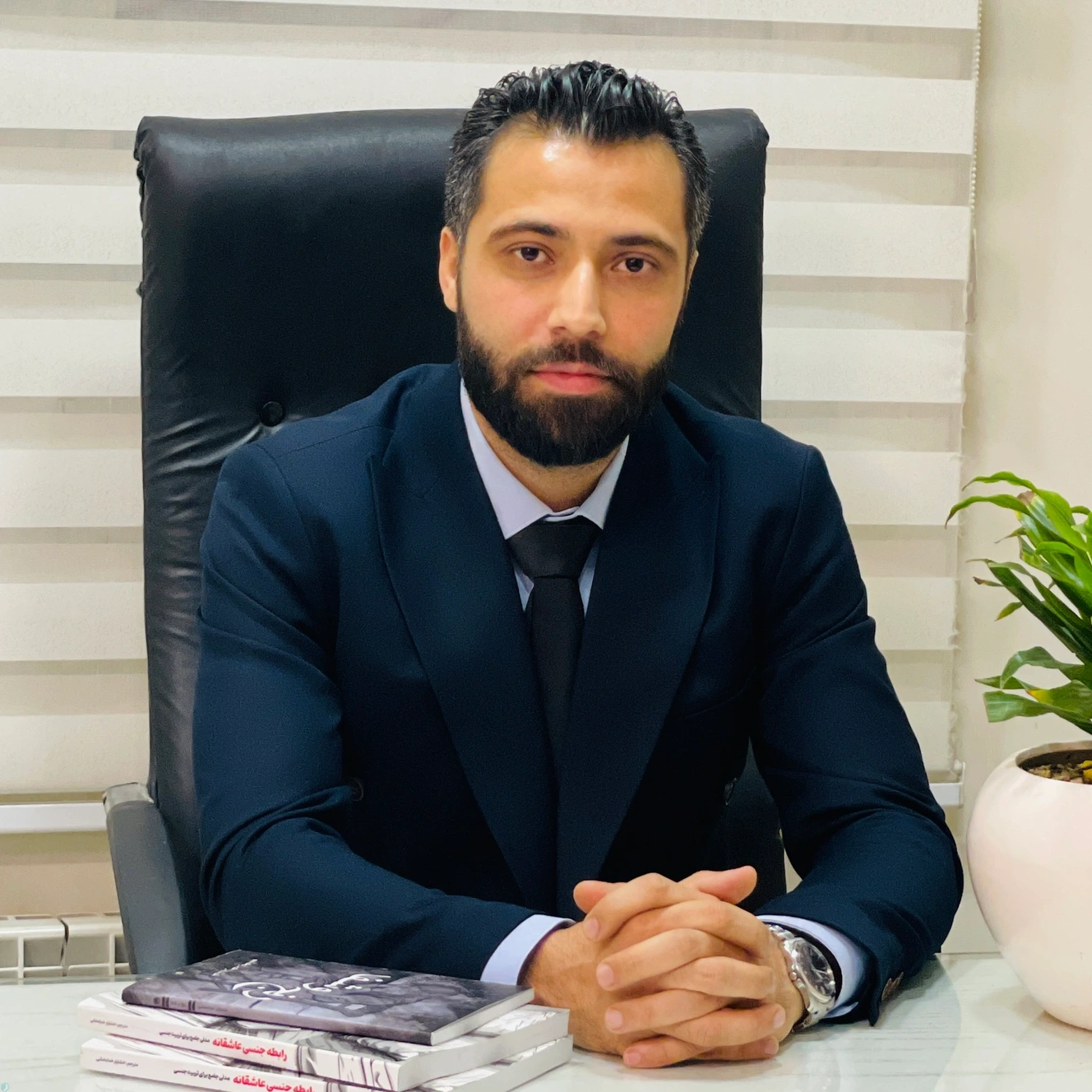 تلفن و آدرس دکتر خشایار خدابخشی در مشهد (روانشناس بالینی)