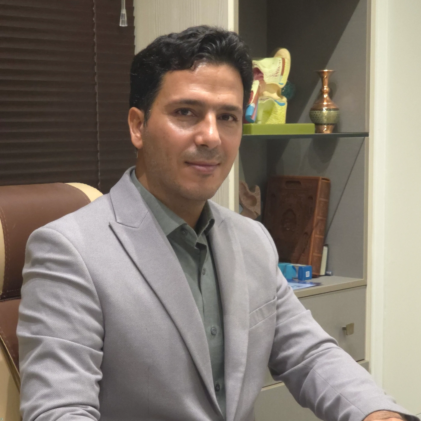 تلفن و آدرس دکتر مهدی حیدری در تهران (متخصص گوش، حلق و بینی)