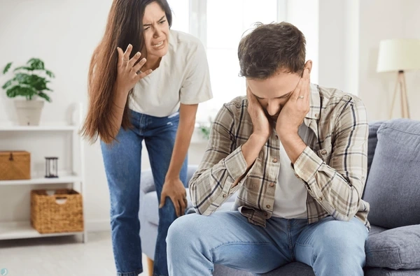 همسرت افسرده است؟ این کارها معجزه می‌کند