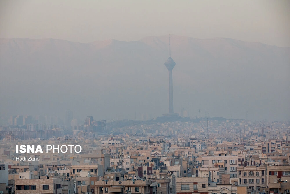 شاخص هوای 2 منطقه تهران «بسیار ناسالم» شد