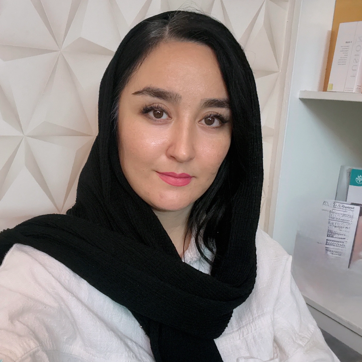 تلفن و آدرس دکتر ناهید فولادی در مشهد (روانشناس)