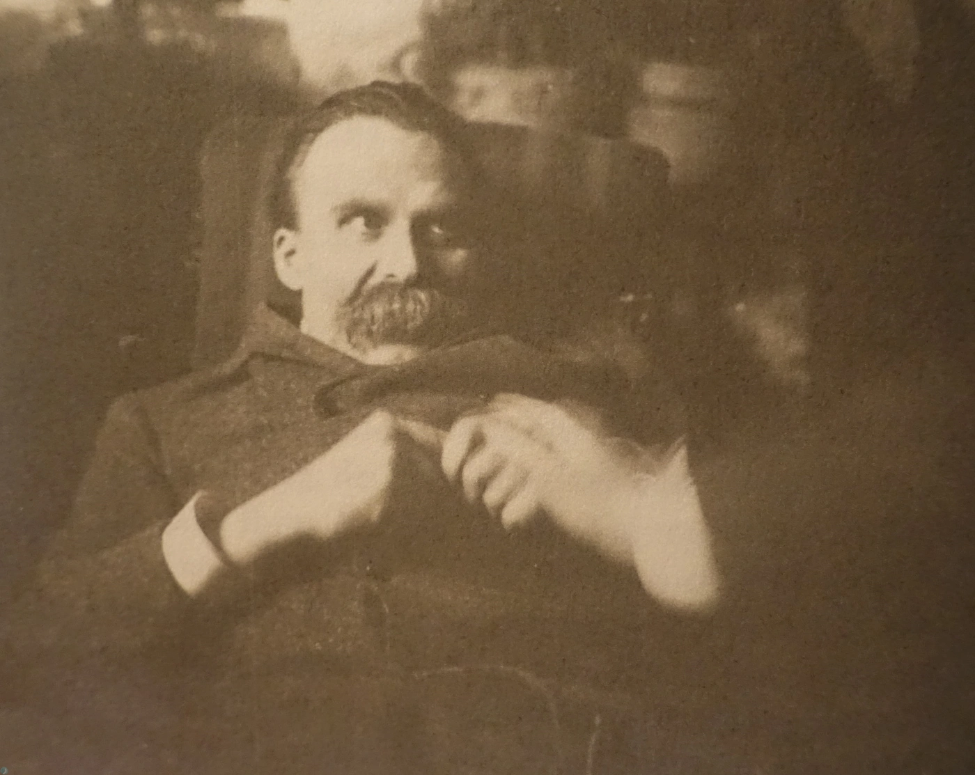 نومبرگ، 1894، 49/50 ساله.