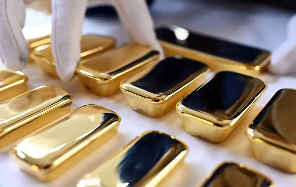 برای سرمایه گذاری شمش بخریم یا سکه؟