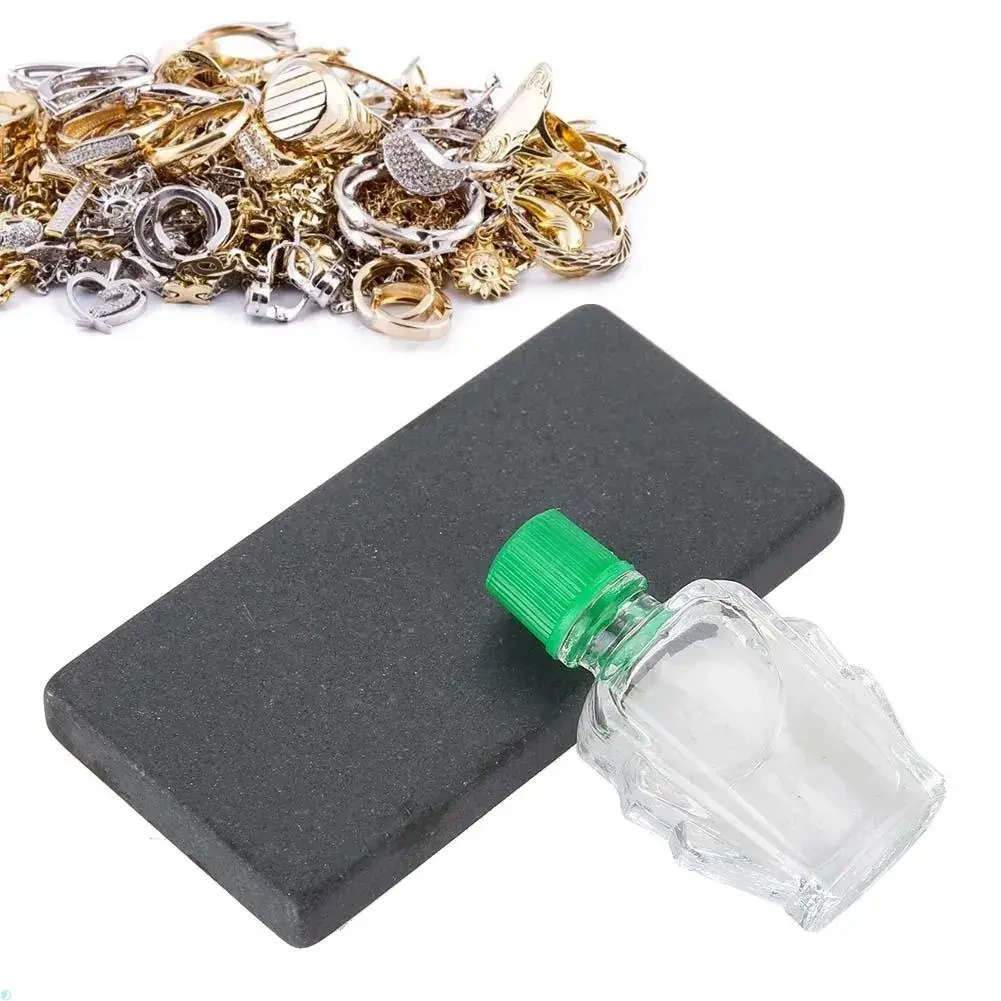 نحوه تشخیص عیار طلا با سنگ محک طلا