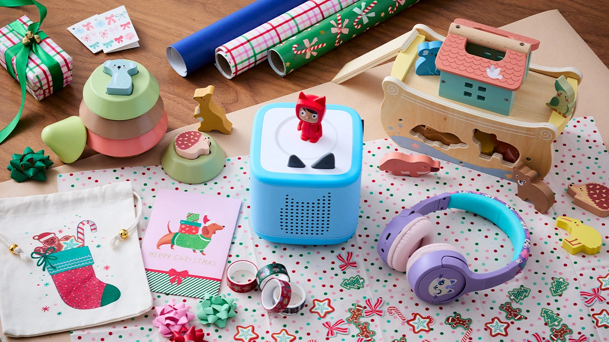 هر چی که بچه میخواد براش بخرید!