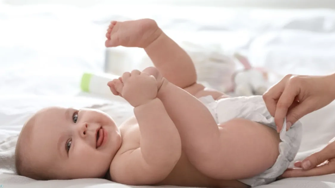 بهترین زمان از پوشک گرفتن کودک