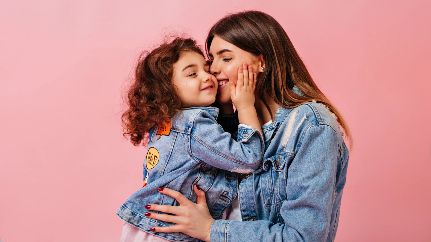 مامان‌ها رو نمیشه درک کرد اونا آدم فضایی‌ان!