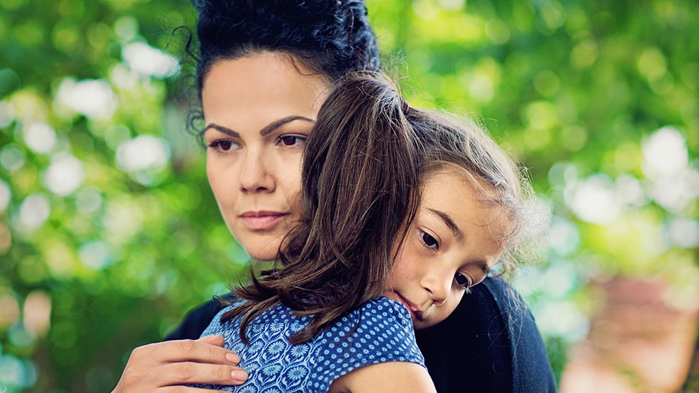 چگونه با دخالت اطرافیان بعد از طلاق برخورد کنیم؟