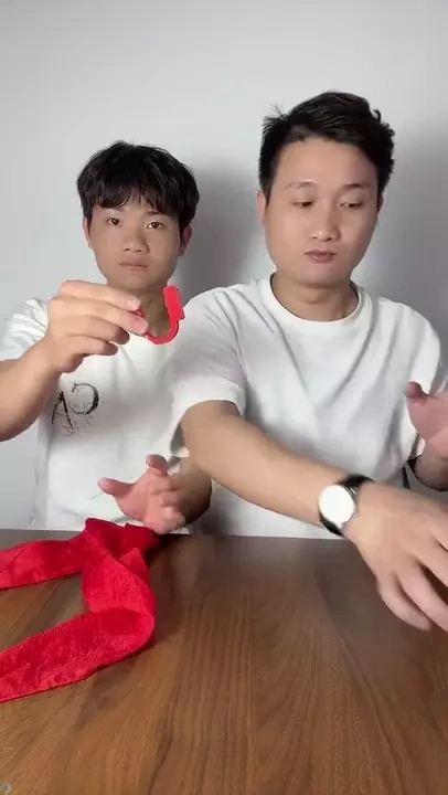 شعبده‌بازی شگفت انگیز