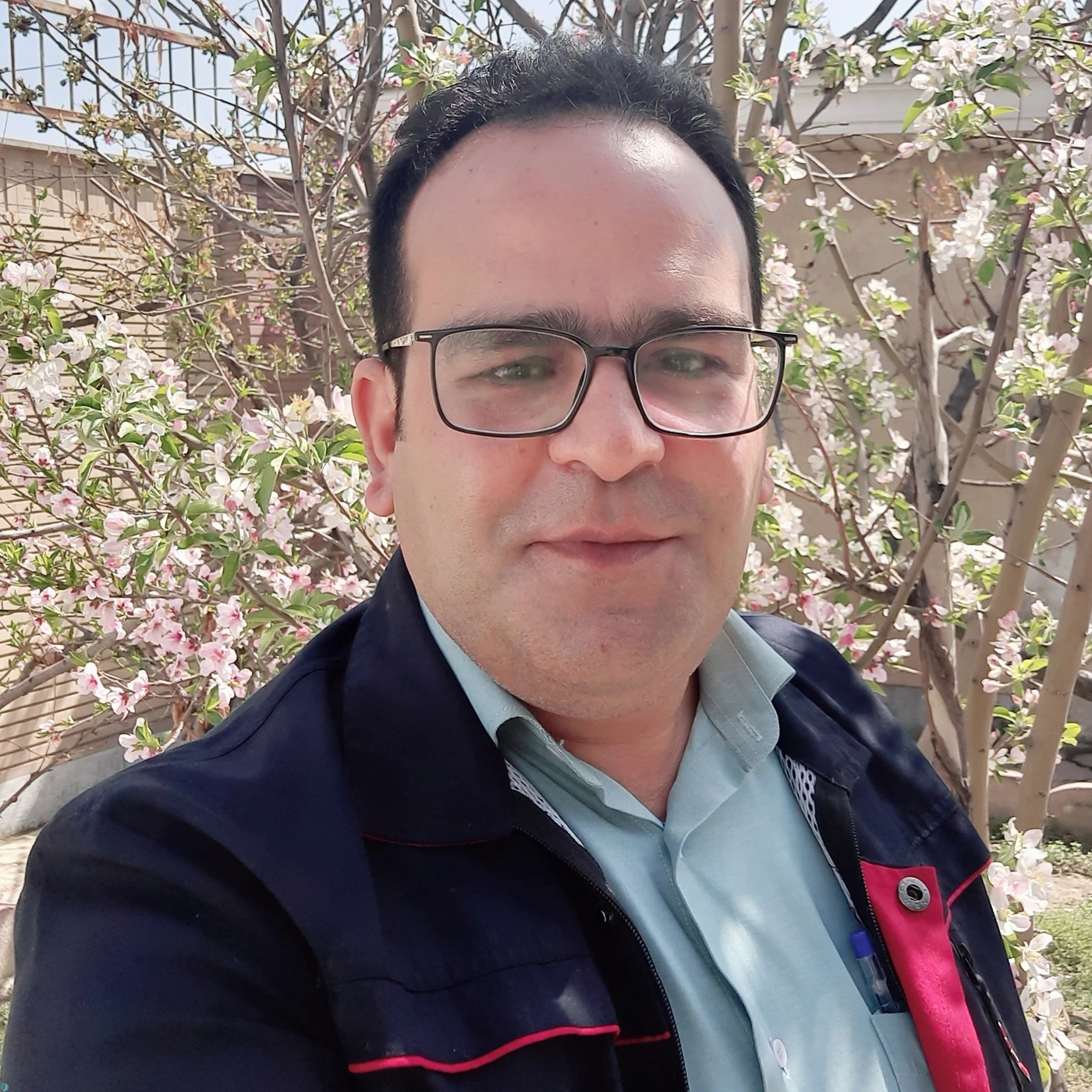 تلفن و آدرس دکتر حسن صادقیان در تهران (روانشناس بالینی)