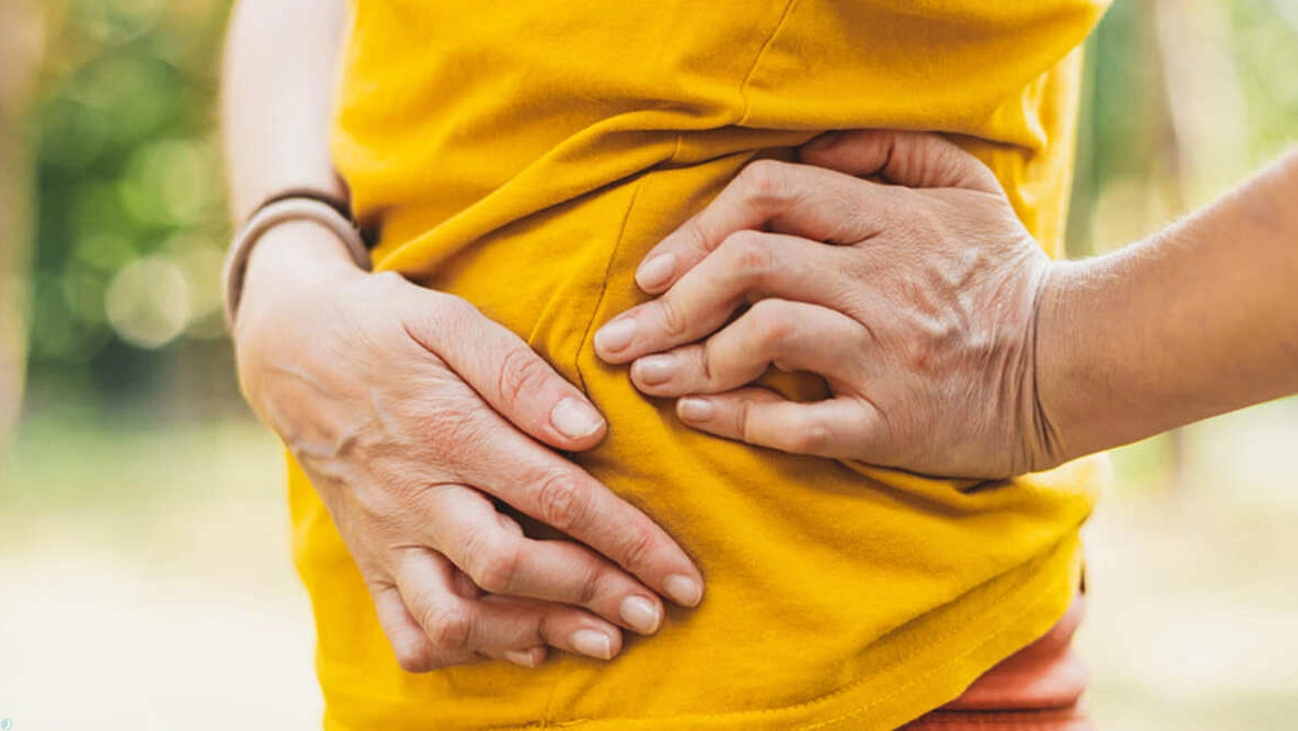 چه زمانی درد تخمدان در یائسگی وضعیت خطرناکی است؟