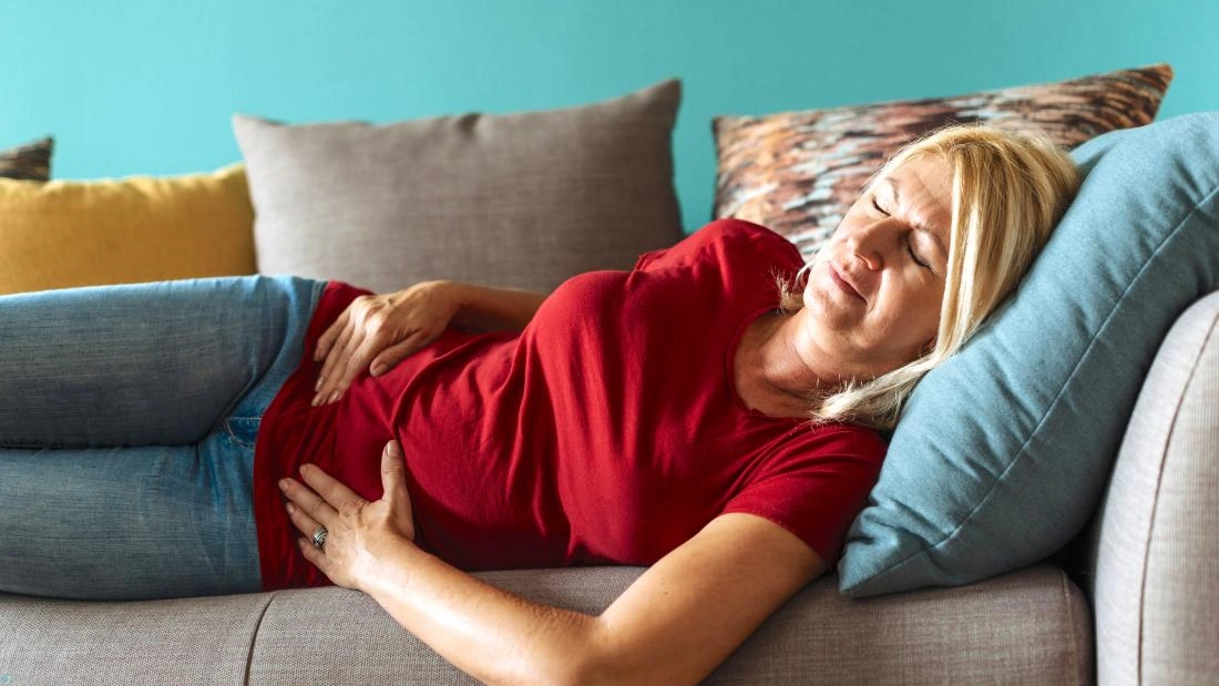 چه زمانی درد تخمدان در یائسگی وضعیت خطرناکی است؟