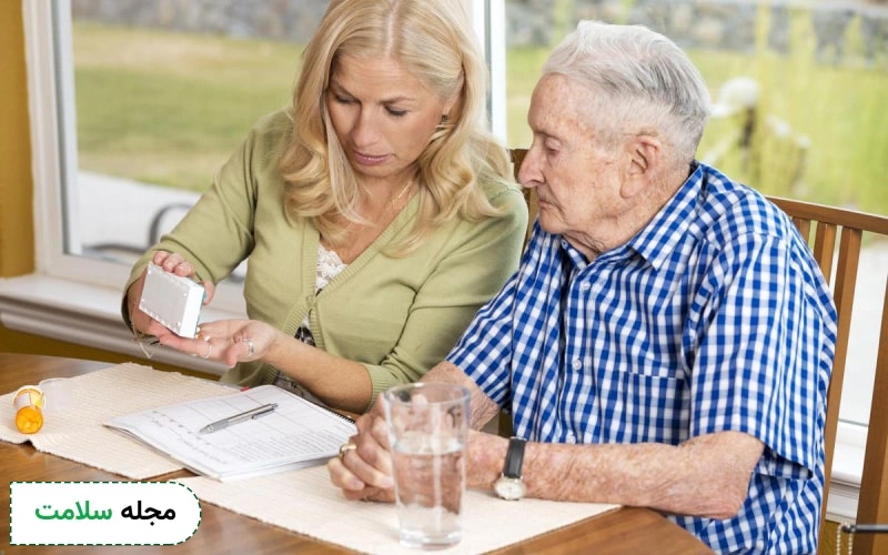 داروی ممانتین چیست؟ موارد مصرف، عوارض جانبی و تداخلات دارویی آن