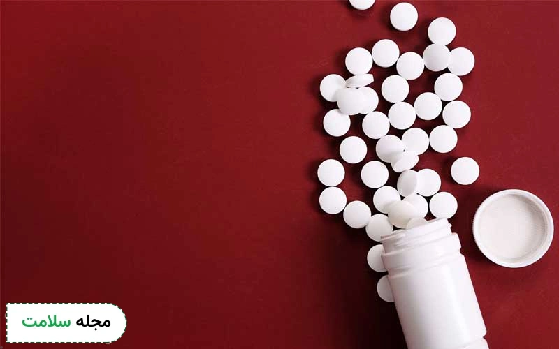 در صورت بروز تداخلات دارویی فنوفیبرات، پزشک ممکن است دوز دارو را تغییر دهد.