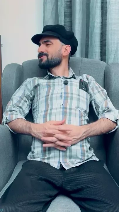 مامانتو بیشتر دوست داری یا باباتو؟😂
