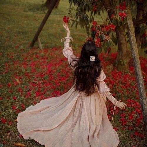 من برای خودم ملکه هستم عشق در تاریکی