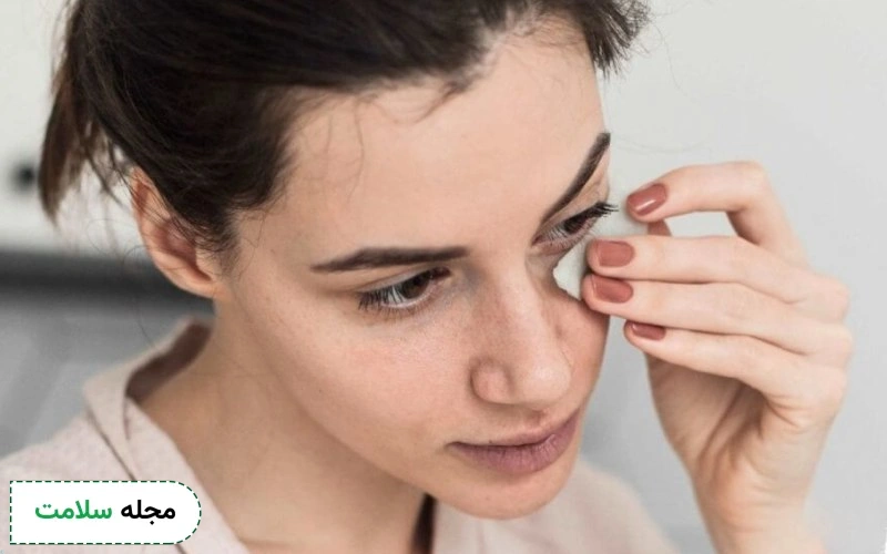 انواع روش تمیز کردن مژه مصنوعی