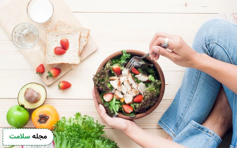 مصرف مواد غذایی مغذی برای تأمین انرژی و جلوگیری از گرسنگی ضروری است.